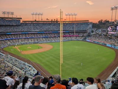 1000 Vin Scully Ave