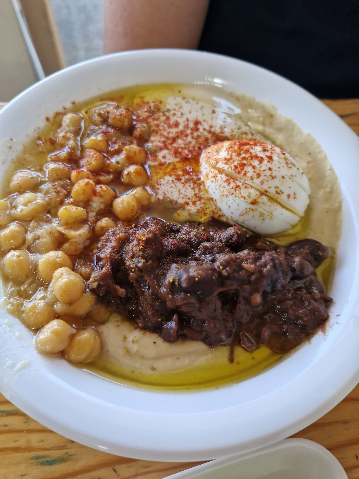 חומוס אליהו אשדוד