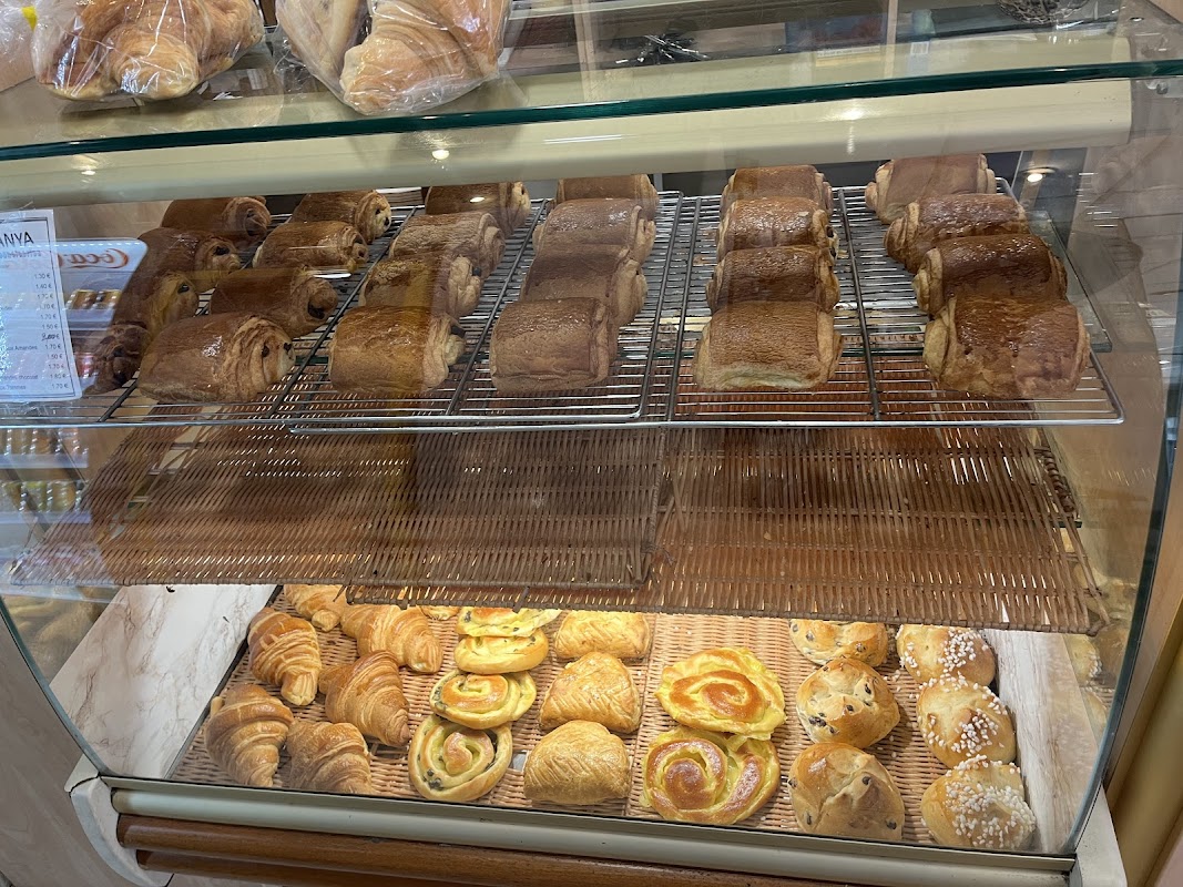 Chez Méguidèche Nathania.