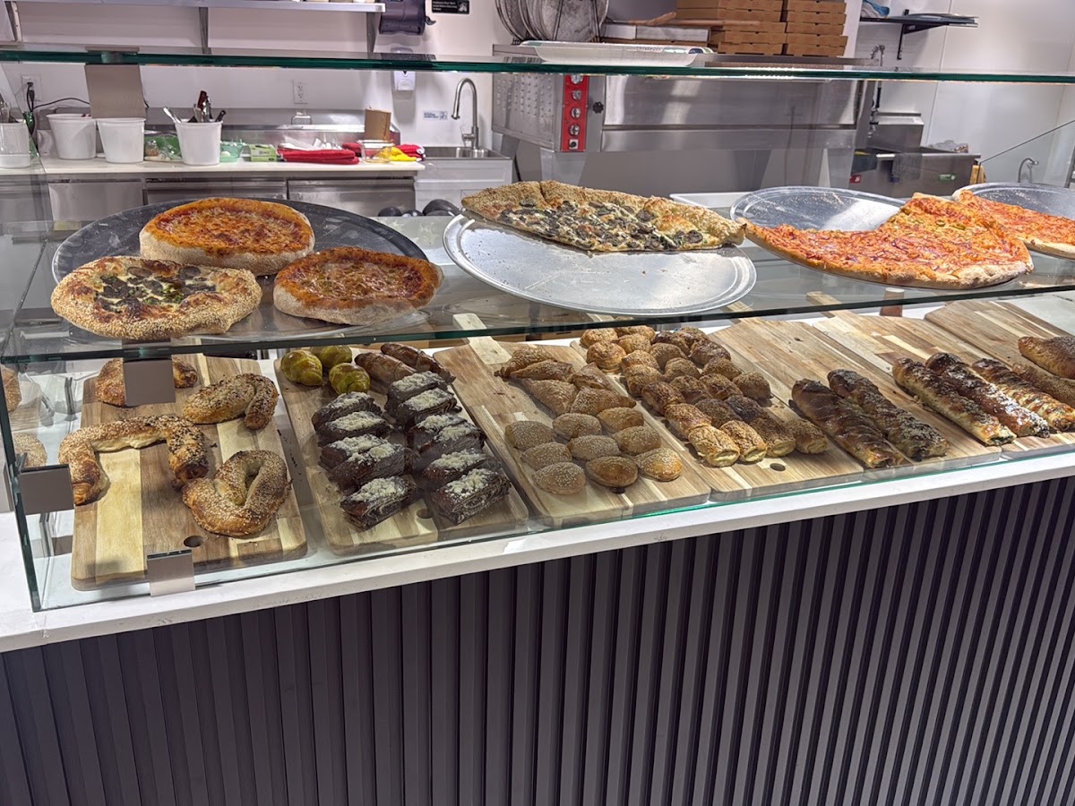Achla Pizza