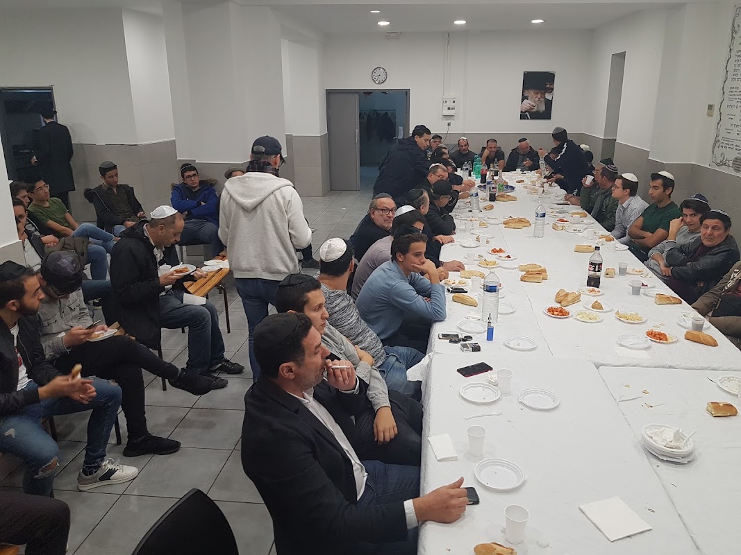 Beth Habad Ahavat Hinam, Prado 8ème