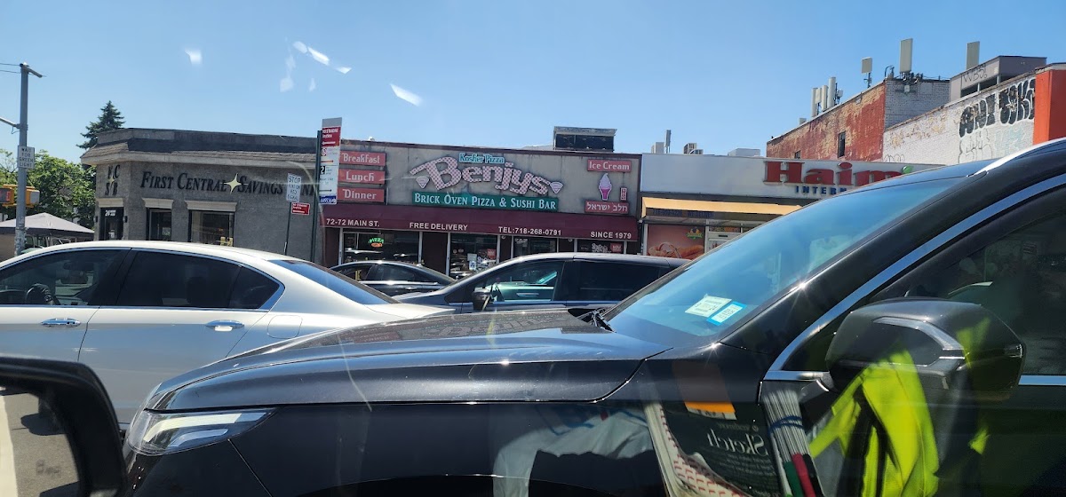 Benjy's Kosher Pizza Dairy Restaurant & Sushi Bar