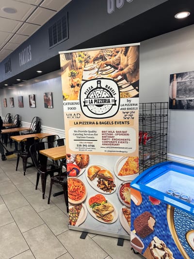 La pizzeria and bagel
