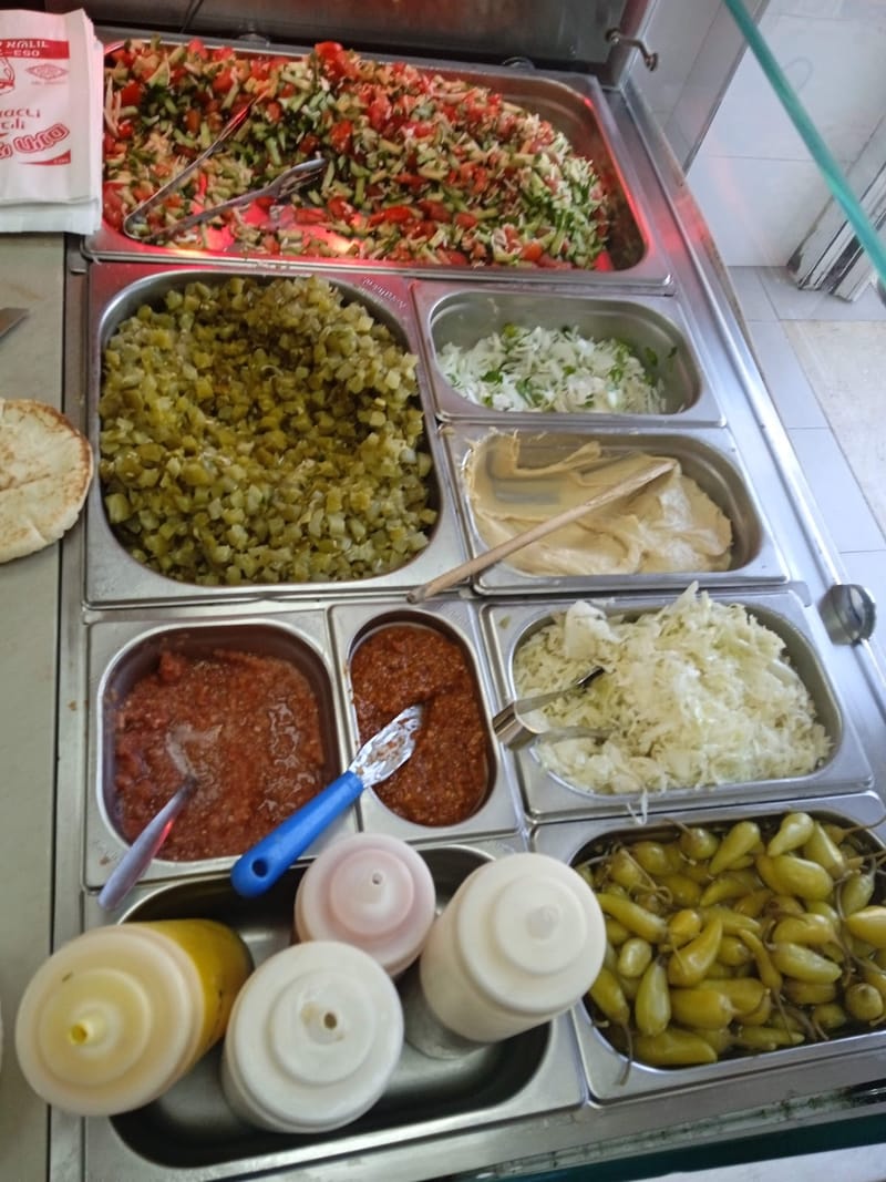 פלאפל חצי חינם
