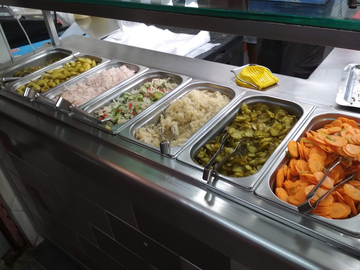 פלאפל 4 טעמים