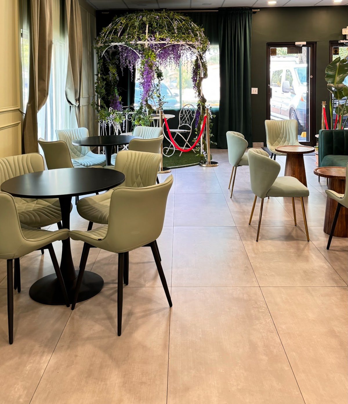 Linda Cafe