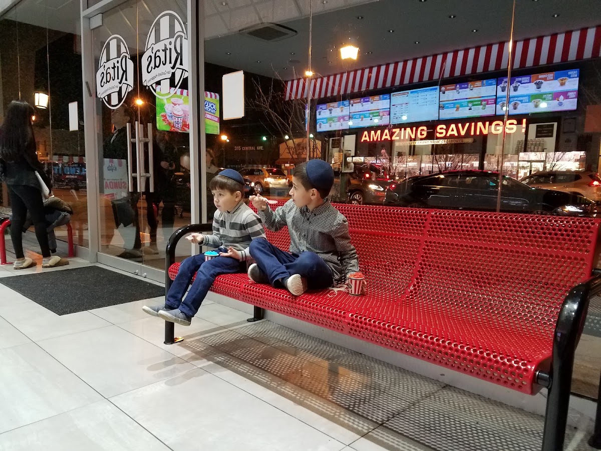 Rita's Italian Ice & Frozen Custard